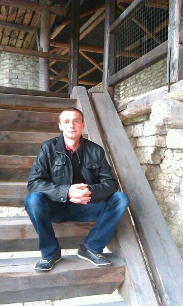  ,   Sacha, 41 ,   , 