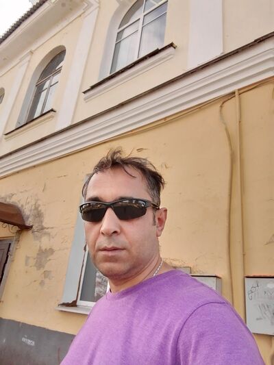  ,   Fiego, 49 ,   ,   