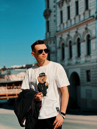  ,   , 22 ,  