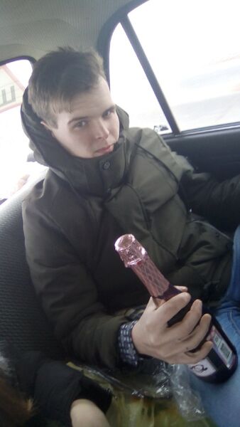  -,   Daniil, 25 ,   ,   , c , 