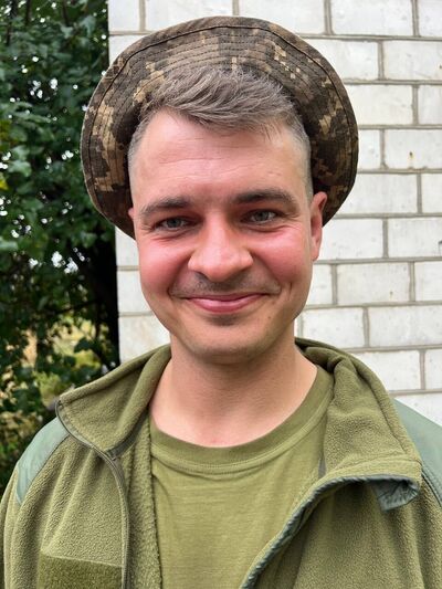  ,   Yevgeniy, 31 ,   