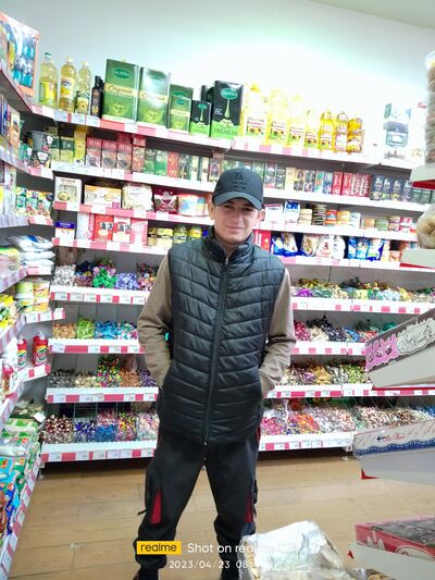  Novy,   Ravshan, 24 ,   ,   