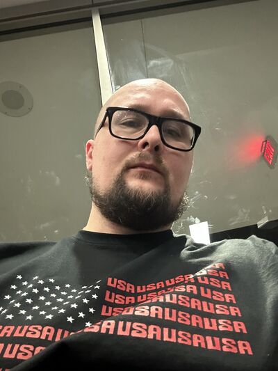  Pomorie,   John, 40 ,   ,   , 