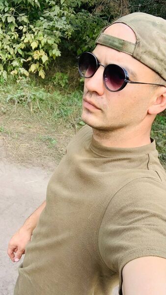  -,   Tamik, 32 ,   ,   
