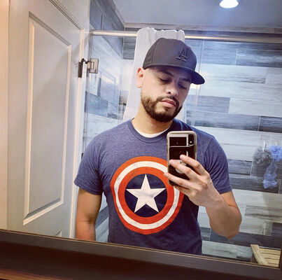  ,   Kevin, 34 ,   ,   