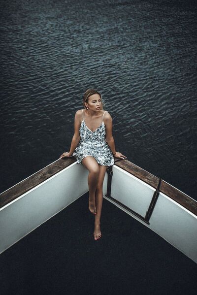  ,   Yana, 35 ,   ,   