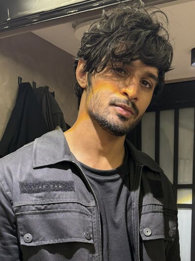  ,   Shanky, 28 ,   ,   