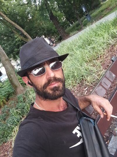  ,   Revaz, 35 ,   ,   