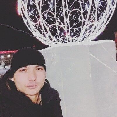  ,   Davlatbek, 32 ,   ,   , c 