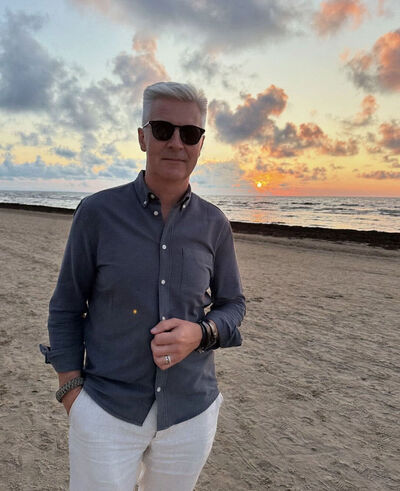  Golbasi,   Andrew, 58 ,   ,   , c , 