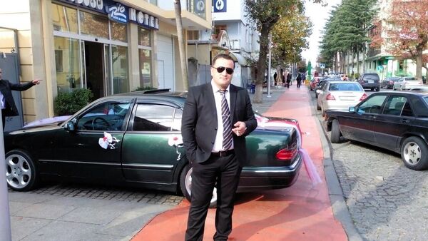  ,   Mirza, 40 ,   ,   , c 