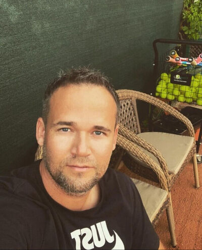  ,   , 44 ,   ,   