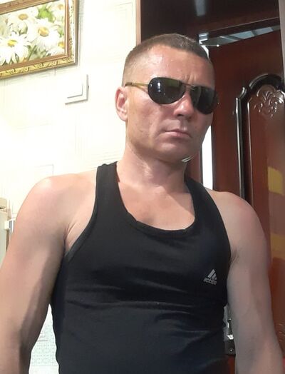  ,   Yury, 40 ,   c 