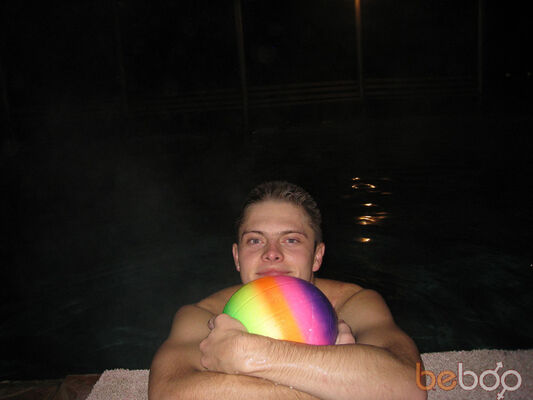  ,   AlexanderKu, 40 ,   