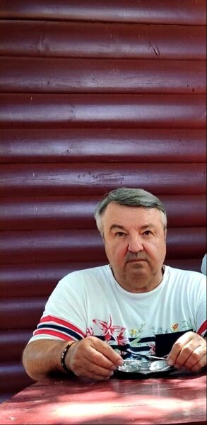  ,   Vladimir, 18 ,   ,   