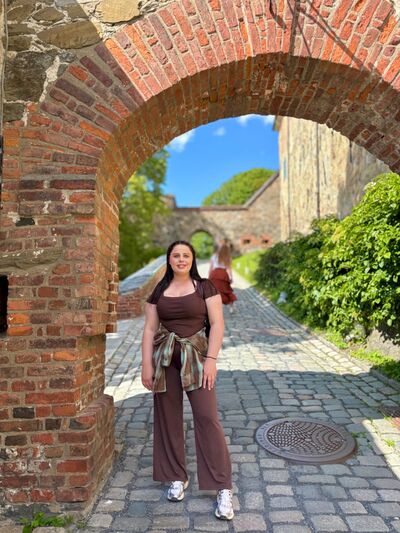  ,   Nadia, 27 ,     , c , 
