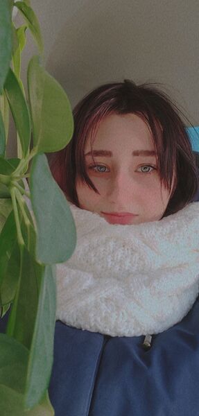  ,   Diana, 25 ,   
