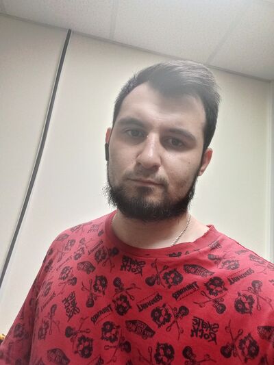  ,   Ihor, 24 ,   ,   , c , 