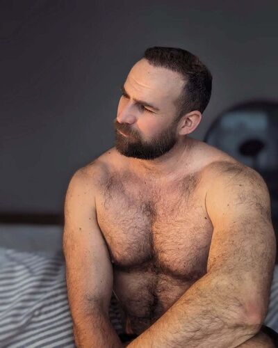  ,   , 33 ,   c 