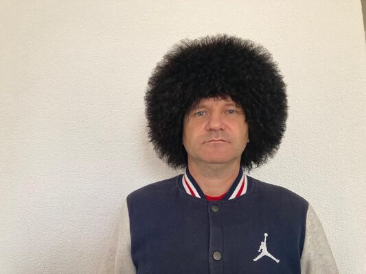  ,   Andrey, 48 ,   , 