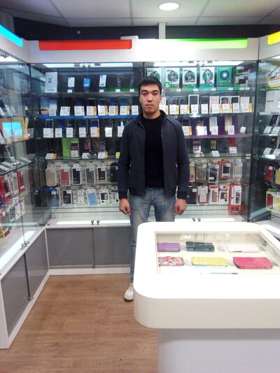  ,   Ilhom, 34 ,   ,   , c 