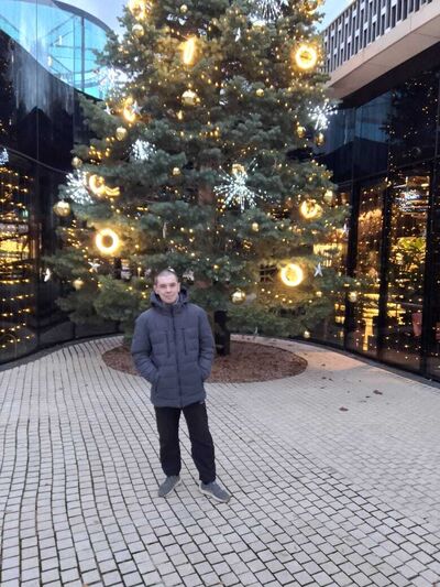  ,   Konstantin, 42 ,   ,   , c , 