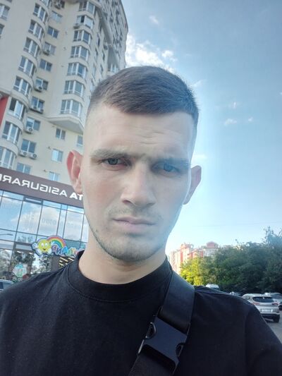  ,   Igor, 28 ,   ,   , c 