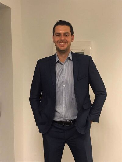  ,   Martin, 35 ,   ,   , c 