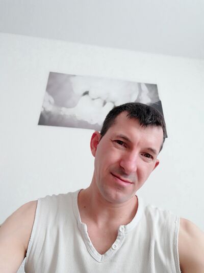  ,   Micha, 42 ,   ,   , 