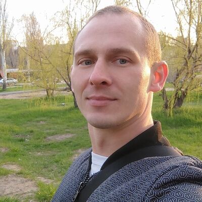  ,   Andrey, 38 ,  