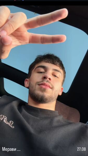  --,   , 22 ,   