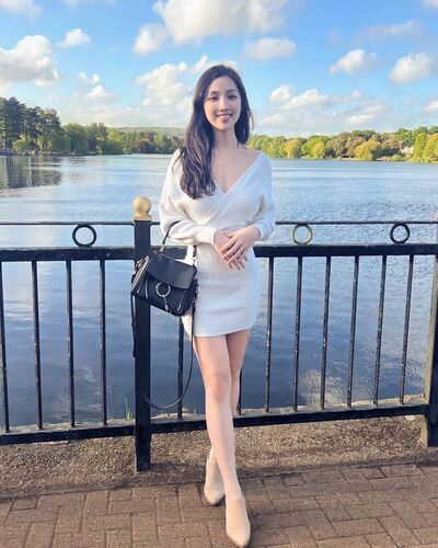  ,   Anna, 38 ,   ,   