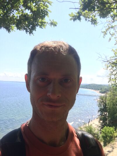  ,   Maksim, 41 ,   ,   