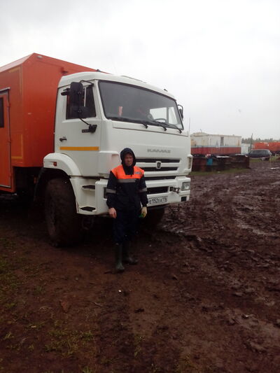  ,   Pavel, 37 ,   ,   