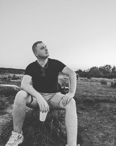  ,   Vitalii, 31 ,   ,   