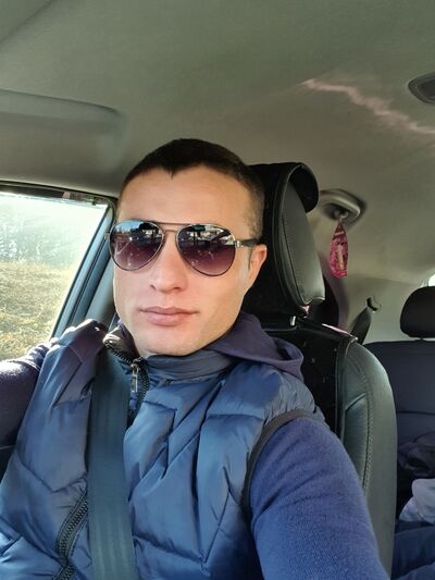  Palais-Bourbon,   Nelu, 30 ,   ,   