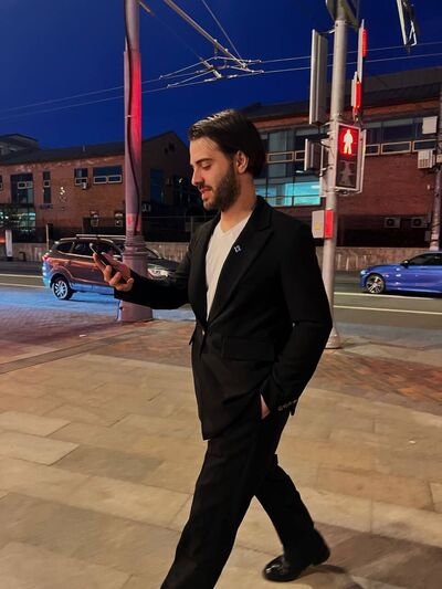  ,   Ash, 27 ,   ,   