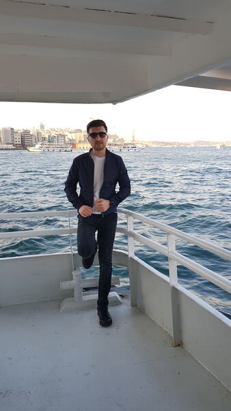  ,   Parviz, 36 ,   ,   , c , 