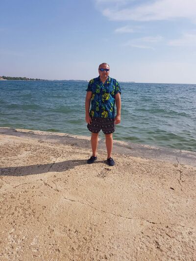  Deggendorf,   Andreas, 42 ,   ,   , c , 