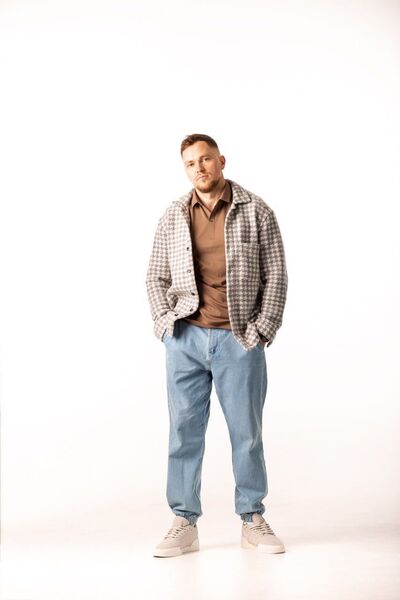  ,   Casdada, 34 ,   ,   