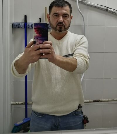  ,   Marat, 44 ,   ,   