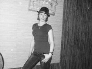  ,   Nurka, 43 ,  