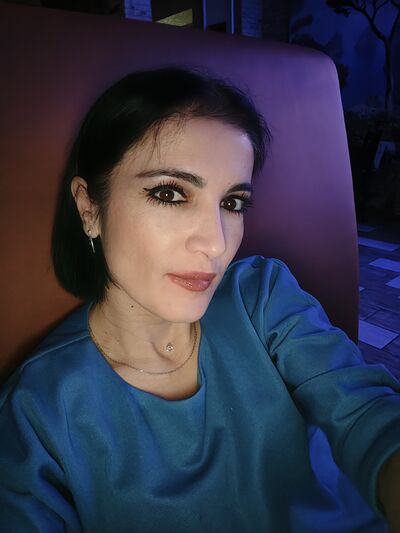  ,   Lana, 37 ,   ,   