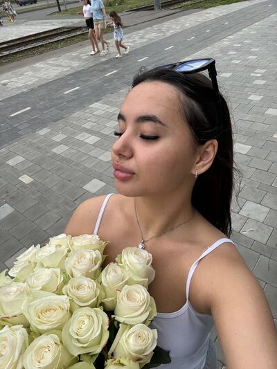  Frankfurt am Main,   Anzhelina, 40 ,   ,   