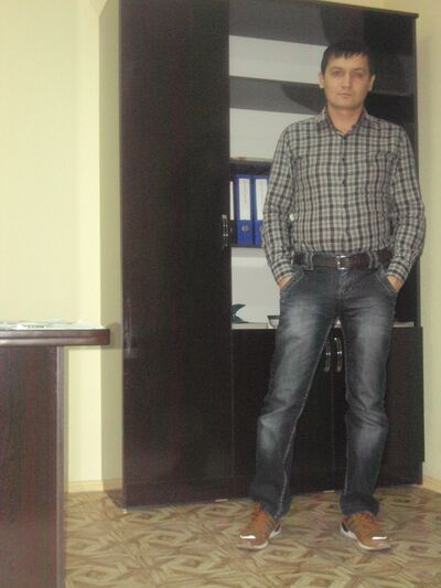  ,   DWELLER, 44 ,   ,   , c 