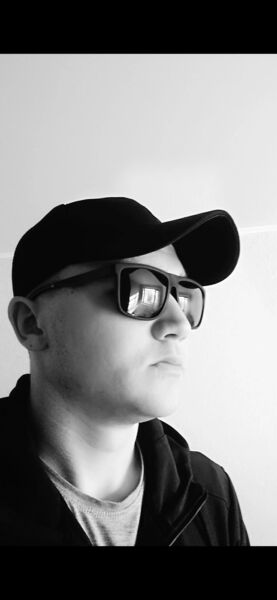  ,   Nikolay, 24 ,   ,   , c , 