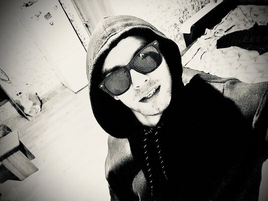  ,   Artem, 30 ,   ,   