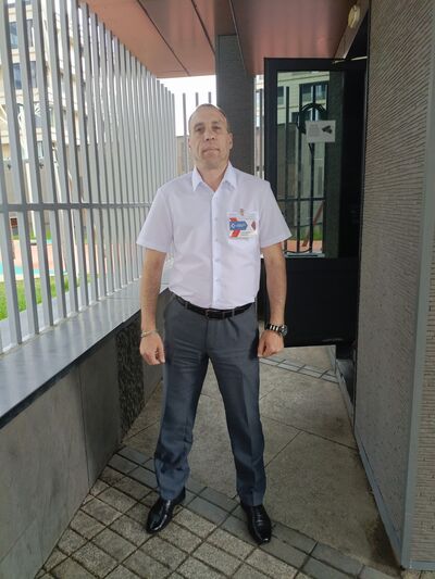 --,   , 42 ,     , c 