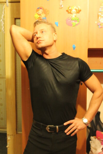   ,   Vallial, 46 ,   ,   , c 