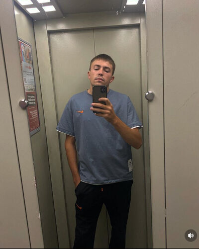  ,   Artem, 26 ,   ,   